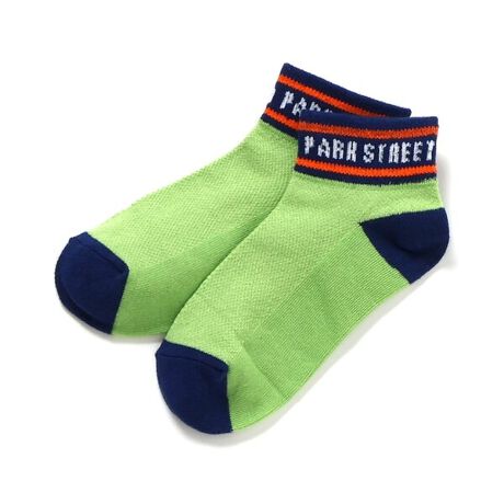 [^ԁFJ154066]BREEZE(u[Y)̃^CcE\bNXuBOYSV[g\bNXv́A荠ȉiƂȃfUClCICSSESE10-12cmE13-15cmA^Cc70-80cmE80-90cmE90-100cmɂ͊{IɌCɊ~߉H܂BiꕔOj#BREEZEyTCYz13-15FTCY(cm)13-1516-18FTCY(cm)16-1819-21FTCY(cm)19-21