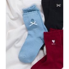ワンポイント刺繍クルーソックス