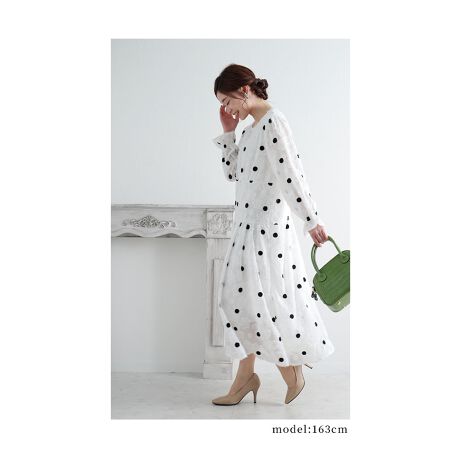 ワンピース 白 ホワイト ドット柄 水玉 長袖 ロング丈 パフスリーブ ティアード 綿 コットン サワアラモード Sawa A La Mode Aljun 451s ファッション通販 マルイウェブチャネル