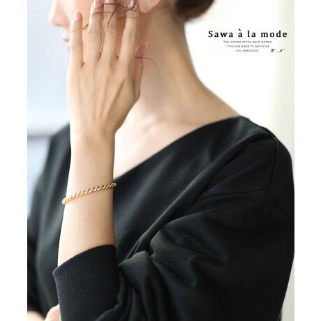 [^:ALHMO-095]茳iXN[uXbgBꂽXN[fUC͍킹₷OȂfUCBXeXfނȂ̂ŋAM[̕ɂyŒ܂BR[fBl[g̃ANZgƂĎ茳؂₩ɂĂ܂BtH[}JWAȃV[܂ŕLt܂B