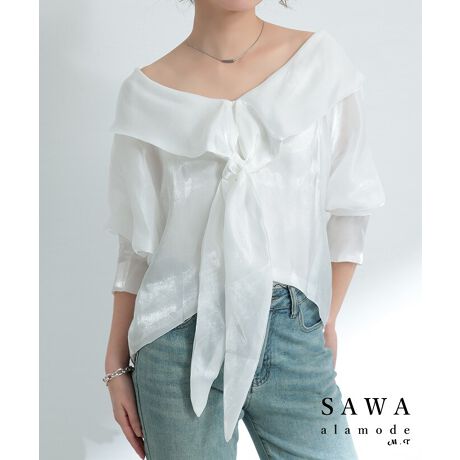 [^:SAWA-9908]܂ŉH߂̂悤򂳂b`ȕ͋CZAق̂蓧̂eNX`[Ōy₩ȑu₩ogbvXB傫JVlbNł茩AfReCoAق̂FۂYlX^CɁBZ[[J[̂悤ȃJ[fUCŌJo[Aʂ҂ł܂Bɂ͈̌^̃{^CtB{A^Ĉ悤ɁAѕς邾ŕ͋Cς܂B^bNd񂾃h}X[uARVXȃANZgɁBEhJbgꂽwCŃtgC悤ȃVGbgoAAEgR[fłƂۂɁBiYACe̓JWAY߂܂Ń}b`AfjȂǃJWAȃACeƊ|Z邱ƂŃghlhwR[fɎdオ܂B