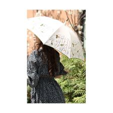 【日傘】 小物 傘 晴雨兼用 ファッション雑貨 ライトベージュ ボタニカル柄 晴雨兼用 刺繍 通年