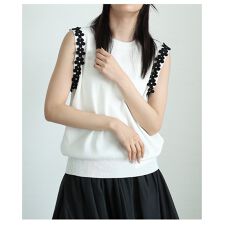 【セーター】 トップス ニット 黒 ブラック 白 ホワイト ノースリーブ リブ 花モチーフ 春服 夏