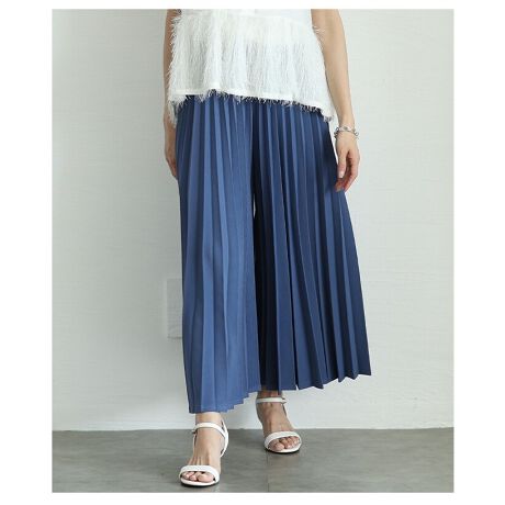 [^:ALMAM-780]Ղ̃v[cnŎdĂꂽtAȃVGbgXJ[gKE`pcBՂ̐ngpAłƂۂȂAɂ킹ėhVGbg؂₩ȏ炵ۂɁBɌčL郏Ch̃pcAg̃CE킸Aő̌^Jo[܂BEGXgɂ̓SgpAEyXBɂ̓hXgdl炨D݂̃tBbgɒ߂\BEGXgŃ{ׂ΁ACR[f̃ANZgɂBJWAɂȂ߂Ȃ炩ȐnAhXg{̒[ɔzꂽȂǁAlۂYtY߃X^CɎdオ܂BVvR[fI΂AV[Ƀ}b`܂B