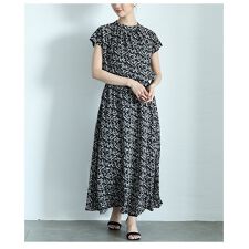 【ワンピース】 花柄 小花柄 総柄 半袖 ロング フレア ウエストゴム フレンチスリーブ ブラック