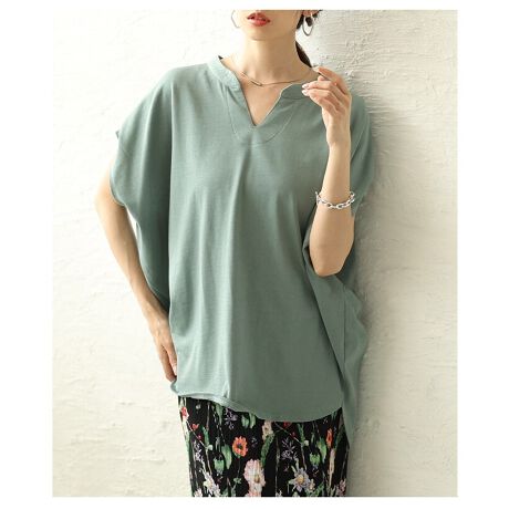 [^:ALMAM-528]ƂVGbgƃRbg̏_炩ȔG肪͂́AL[lbNfUC̃vI[o[Jbg\[BVvȂA񌳂̒悢JƗ̓IȃXeb`fUCA肰ȂANZgɂȂAJWAX^CɏivX܂B̓h}X[ûVGbgŁA̘rRɃJo[B̂̃CEɂANV[ȒSnȂ[YɂȂ߂Âl̒ȂoĂ܂BEhwŌ䂪߂ɐݒ肳Ă邩AqbvJo[B_炩ȃRbgfނŔǂAVv炱킹{gI΂Afjv[cXJ[gAChpcȂǕLR[fBl[gɃ}b`܂Bx[VbNJ[jAXJ[܂ŁAFႢőȂ閜\ACeB