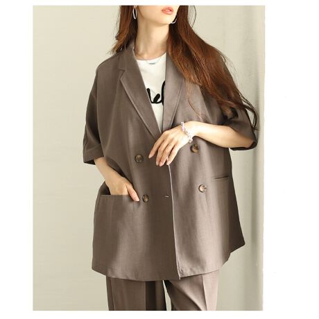 [^:ALMAM-4456]}jbVȖ͂ƃbNX˔A{̃_uWPbgBƂI[o[TCYVGbgAghCNȔoB肵AtɉHD邩AigItBXX^C܂ŕLV[Ŋ􂵂܂B𗎂ƂĒhbvV_[fUCƁAI܂łܕAȂꂽۂ^ACɂȂ̘rRɃJo[BCi[킸C[h₷̂͂łB_u{^̃fUCNVJȕ͋CvXAVvȃR[fBl[gCɊiグĂ܂Bfނ̃pcƃZbgAbvŒp΁Aꂽl̃nTX^CBp[eB[V[ɂΉłi˔ATVcfjƍ킹JWA_E߂łB