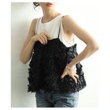 【トップス】 キャミソール 花柄 薔薇 立体 フレア 重ね着 バックファスナー ブラック 黒 夏服
