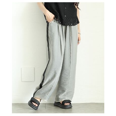 [^:ALMAM-255030]X|[eB[fUCL̍NAԂ̃TChCpci܂Ipc{̂ɏd˂ꂽI[KW[n̓JWAɊ肪ȃCpcGKgɏ؂Ă܂BX|[eB[ȃACeCɂȂĂǃJWASOĂɂpꒅłB