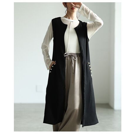 [^:MODE-10065]|Pbgɂꂽp[{^fUC̃|CgɁB܂ǏHt@bV肵ɂW􂵂܂VcuEXƍ킹ăLCڃR[fɁATVcƍ킹ăJWA_EƕLV[Ŋ􂵂܂