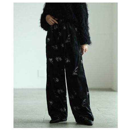 [^:ALDT-313F3822]H~̈ꉟfރxAɉ炵Ԗ͗lhJꂽChpcłBCȂJWAȃpcAƍfBeB[ŏIꂩ{iIɊ􂷂jbgACeƂQł