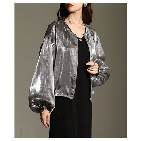 [^:ALMAM-215017]򊴂VA[I[KW[fނgpl̃u]B͓ddĂłӂ{[̂VGbgɁBg肵ĂāAyɒȂ܂Bɂ̓h[R[htŁAVGbgR݁BƌySnŁAHD邾Ń[hȕ͋Co܂B