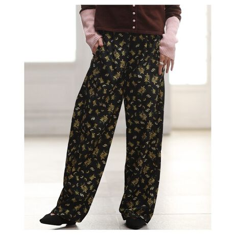 [^:ALMAM-29537]ԕvgڂ䂭Chpc͕ʂ̃pcɖOɎĂ{BǂLb`[Ȉۂ^pc͈Â肪ȏH~X^C؂₩ɉoĂ܂