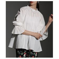 サワアラモード(sawa a la mode)の【トップス】 ブラウス フリルネック ベルスリーブ フレア ギャザー プルオーバー 黒 白 茶色