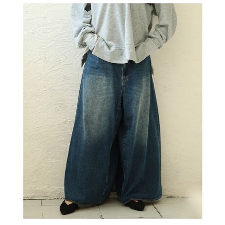 [^:ALMAM-198311]܂ŃXJ[gIĤ悤ȃoM[^CṽfjpcłBd߂̃VGbg㔼gؚ͉Ar̃CEȂChVGbgŉgJo[Ă܂gbvXς΃OV[Yy߂ił