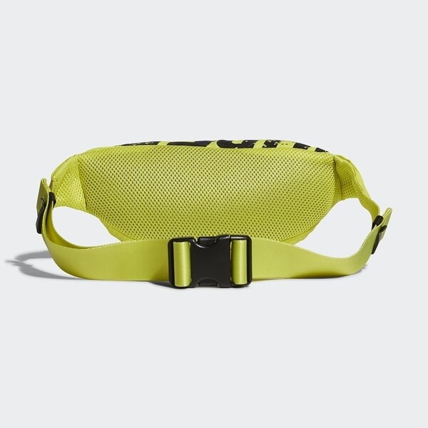 ｽﾎﾟｰﾂｱｸｾｻﾘｰ オーソリティ限定商品FUTURE ICON SEASONAL ウエストバッグ / FUTURE ICON WAISTBAG  SEASONAL | アディダス(adidas) | 66534090 | ファッション通販 マルイウェブチャネル