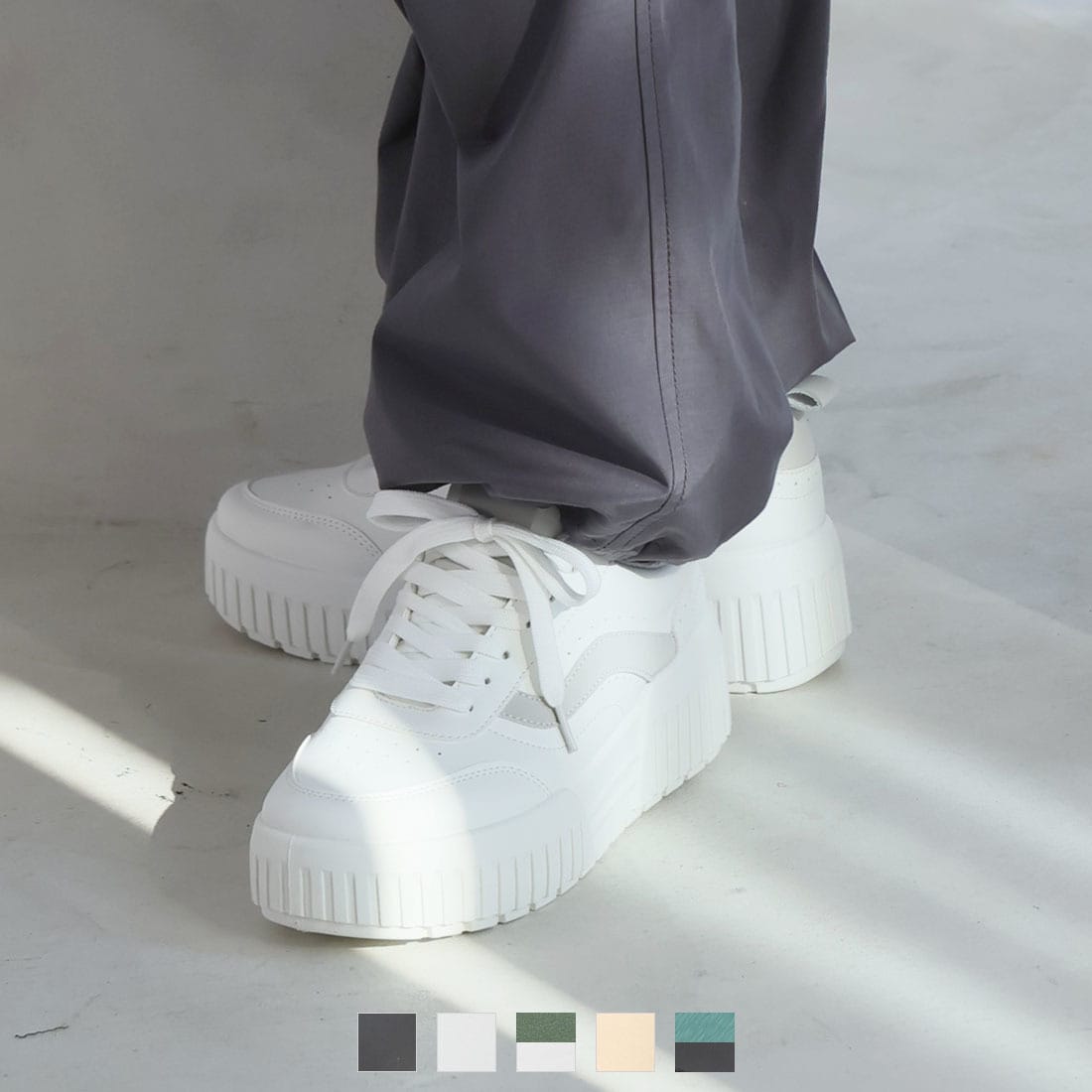 [}C]ّfރJ[Rr[XAbvXj[J[/BBAiVivianj zCg