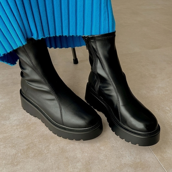 [}C]yomi×tera R{z_uXeb`Xgb`V[gu[c/BBAiVivianj ubN