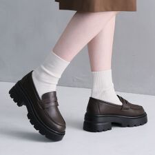 厚底シンプルコインローファー