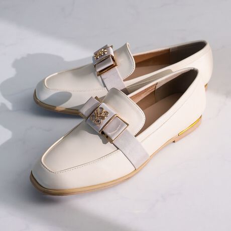 [^:V4231AL]ES[h̃mOflJCC{[t@[EڂOO{؂₩ɉoBEq[̃S[hp[cŌp܂Ō̂ȂACeElۂ̕YVbNȘȂ܂ŃIItǂȃV[ł劈􂵂BEgbĥLC߃VGbgłǂȃR[fɂ}b`đl̔oEx[VbNȃX[Xfނ͂AO`FbN~X[Xfނ̃RrJ[IXXIEf͂A\bNX킹T}ɂȂI₷̃|CgEɂȂɂɂᔽNbVC\[EȐ̂炩ŗ͂̋z͂悭AɂȂɂɂBEނ͌ڂAngpEtbgŕ₷@YɂĐFdlقȂꍇ܂B@摜̓TvgpĂׁAۂɂ͂鏤iƎdlقȂꍇ܂B@Beꏊ₨g̃j^[ɂ኱FقȂꍇ܂BySTCYzF23.6cmCYF21.6cmF8.0cmq[F0.9cmΉTCYF22.0-22.5cmБdʁF--yMTCYzF24.6cmCYF22.3cmF8.1cmq[F0.9cmΉTCYF23.0-23.5cmБdʁF--yLTCYzF25.6cmCYF23.0cmF8.2cmq[F0.9cmΉTCYF24.0-24.5cmБdʁF--yLLTCYzF26.1cmCYF23.3cmF8.3cmq[F0.9cmΉTCYF25.0cmБdʁF--