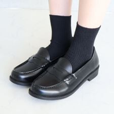 【26春夏新作】軽量コインローファー