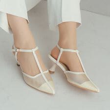 【26春夏新作】シアーチュールストラップパンプス