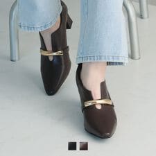 【26春夏新作】スリットデザインゴールドモチーフパンプス