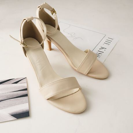 [^:V0812SM]EꂽԃfUC̓R[fI΂Ȃ\ACeIEؚȃCBfUC͏iȔŔVGbgoVvfUClxAbṽLC߃T_ؚȃCŏ炵ĂXgbvT_őlxAbvǂȃR[fɂ킹₷\LC߃T_I6.5cmq[Ŕr݂`₷̃|Cg`EɂȂɂɂᔽNbVC\[Eނ͌ڂAngpEANXgbvőŒł̂ŕ₷BEXgbv̋ɃStĂ̂ŔĒɂȂɂEȐ̂炩ŗ͂̋z͂悭A悭Ȃ̂őFȓɑΉITCYWJSS`LL܂ł̕LpӂĂ܂J[ɂTCYWJقȂ܂̂ł肢܂@摜̓TvgpĂׁAۂɂ͂鏤iƎdlقȂꍇ܂B@Beꏊ₨g̃j^[ɂ኱FقȂꍇ܂B@̃J[͓iԏiAEőSł͂܂̂ŗ\߂B@YɂĐFdlقȂꍇ܂B