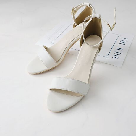 [^:V0812SM]EꂽԃfUC̓R[fI΂Ȃ\ACeIEؚȃCBfUC͏iȔŔVGbgoVvfUClxAbṽLC߃T_ؚȃCŏ炵ĂXgbvT_őlxAbvǂȃR[fɂ킹₷\LC߃T_I6.5cmq[Ŕr݂`₷̃|Cg`EɂȂɂɂᔽNbVC\[Eނ͌ڂAngpEANXgbvőŒł̂ŕ₷BEXgbv̋ɃStĂ̂ŔĒɂȂɂEȐ̂炩ŗ͂̋z͂悭A悭Ȃ̂őFȓɑΉITCYWJSS`LL܂ł̕LpӂĂ܂J[ɂTCYWJقȂ܂̂ł肢܂@摜̓TvgpĂׁAۂɂ͂鏤iƎdlقȂꍇ܂B@Beꏊ₨g̃j^[ɂ኱FقȂꍇ܂B@̃J[͓iԏiAEőSł͂܂̂ŗ\߂B@YɂĐFdlقȂꍇ܂B