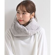 アール・ピー・エス(r.p.s)のフェイクファースヌード