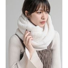 アール・ピー・エス(r.p.s)のフェイクファースヌード