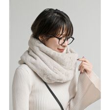 アール・ピー・エス(r.p.s)のフェイクファースヌード