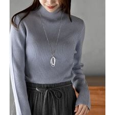 アール・ピー・エス(r.p.s)のハイネックリブニットプルオーバー