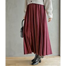 アール・ピー・エス(r.p.s)のランダムプリーツスウェードスカート