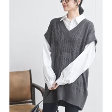 アール・ピー・エス(r.p.s)のケーブルニットベストドッキングシャツ