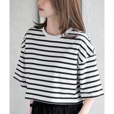 ショート丈Tシャツ