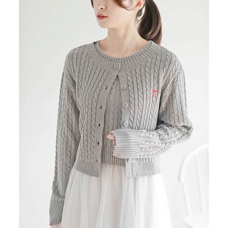 [^ԁF0660300455]2025/SS@NEWԂ{ANZgɂȂP[ujbgJ[fׂP[uiȈۂ̃J[fBKBRpNgȃVGbgłƂX^COy߂܂BR[f̃oXƂ₷V[gB̐Ԃ{hJ|CgɂȂĂ܂B{^𗯂߂΃gbvXƂĂp1BjbgvI[o[ƃZbgŃATuƂĂy݂܂By{hJP[u҂݂TjbgvI[o[zi0660300454jŌnȂLkȂOJ{^ߕ҂݉߂̋ŃfUCTCYقȂꍇ܂F􂢉