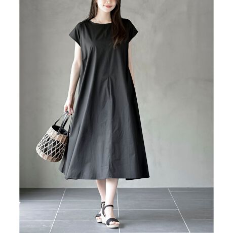 [^ԁF1020400330]2025/SS@NEWӂƍLtÃRbgs[XՂƐngtAVGbg͂̃s[XBt`X[uN[lbNŃgbvXRpNgɎdグoX̗ǂfUCɂȂĂ܂BCɂȂ鉺g͂Jo[BƂăn̂RbgzŐ̂鑕y߂܂B킹鏬ACeŃJWA炫ꂢ߂܂łӂ蕝LVvȂPBnȂLkȂ{^|PbgChYiChiL̐FÂߑ̐FނADLYAʎ͏i̓̈ł̂ŁA\߂jF@gp(lbggp)