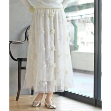 フラワー刺繍チュールスカート