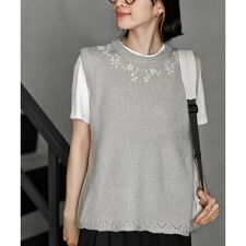 ハンド刺繍裾スカラップニットベスト
