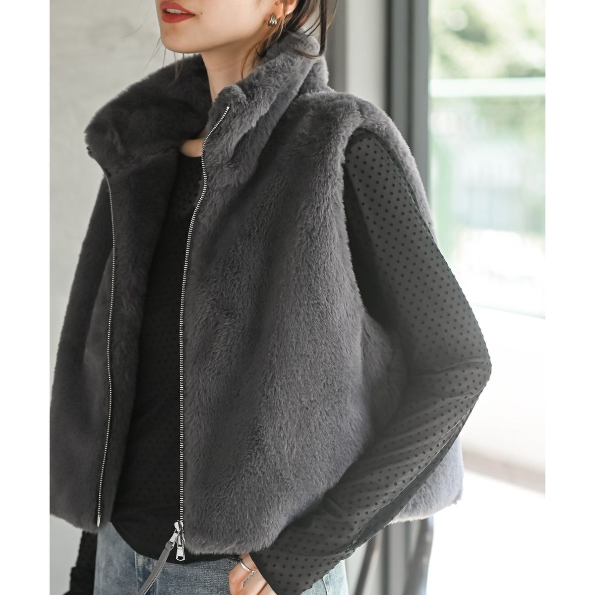 ラメ入りフェイクファーベスト | アール・ピー・エス(r.p.s