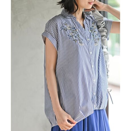 [^ԁF0700700378]2025/SS@NEWt[Xeb`ڂXLbp[VcĜ悤ȑ݊t[hJANZgɂȂVcuEXBN₩ȐFgŃR[f؂₩ɉo܂BlbNCق蒷ĂXLbp[J[B^[obN̘̑r̍׌Ă܂BtgɃ^bNĂӂƂVGbgɁBCɂȂEGXgqbv肰ȂJo[Ă鏗炵1ACełBnȂLkȂOJ{^ߑ܂Ԃ͖D킹Ă܂|PbgȂDLY₾ܓ݂ꍇ܂F@gp(lbggp)