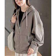 アール・ピー・エス(r.p.s)のダンボールドルマンジップパーカー