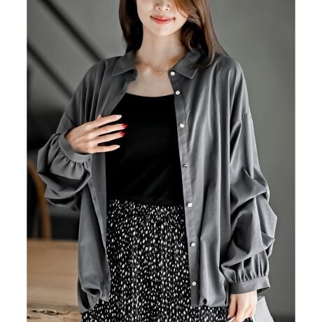 [^ԁF0020905104]2025/AW@NEWVGbg炵^bNuEX̃^bN炵茳ouEXBɂ^bN{Ċۂ݂̂VGbg`܂B̂s[`NтlۂX^COɁBȂ₨K肰ȂBĂ̂|CgłBtg̃fUCႢ̃{^rŴ悤ȃANZgɂȂgbvXBnȂLkȂOJ{^ߐF􂢉