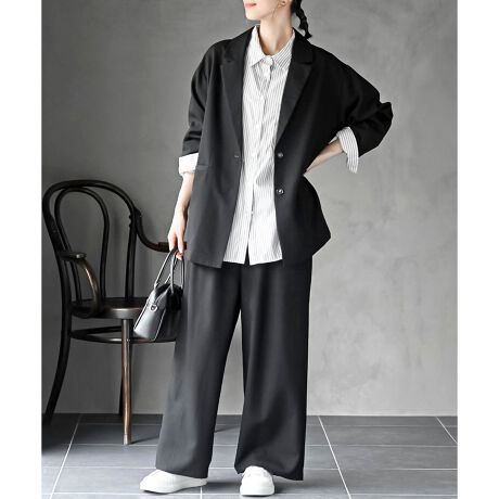 [^ԁF0700900383]2025/AW@NEWl̐R[fZbgAbvYCNȃWPbgƃChpc̃ZbgAbvX[cBƂtHȂꌩĂACełBŌy₩ȑfނNV[ȒSnɁBnȂ̂ŃOV[Yy݂܂BʁXł܂킹VvȃfUĆBJWAItBXV[܂ŕLp܂BnȂLkȂ(WPbgjOJ{^ߐ|Pbg(pc)EGXgSdlTCh|PbgF􂢉