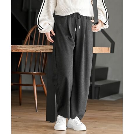 [^ԁF0170901366]2025/AW@NEWNV[ȃXEFbgCNpcXEFbgCNȑfނJWAȑɂ҂ȃpcB͂ƂĂĖC̏Ȃ͂SnłB_炩Xgb`̌NV[ȒṕBEGXgtg̃^bN炵X^COɎdグĂ܂BEGXg͑SŒEX[YBVvȖnƃ΂߂Qނ炨Iт܂BnȂLk㔖TChEqbv|PbgEGXgSiЂjF􂢉