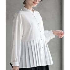 アール・ピー・エス(r.p.s)のプリーツ切り替えブラウス