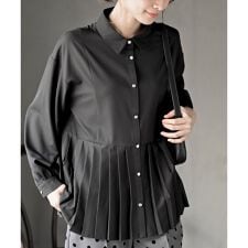 アール・ピー・エス(r.p.s)のプリーツ切り替えブラウス