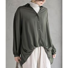 BACKプリーツ裾タックブラウス