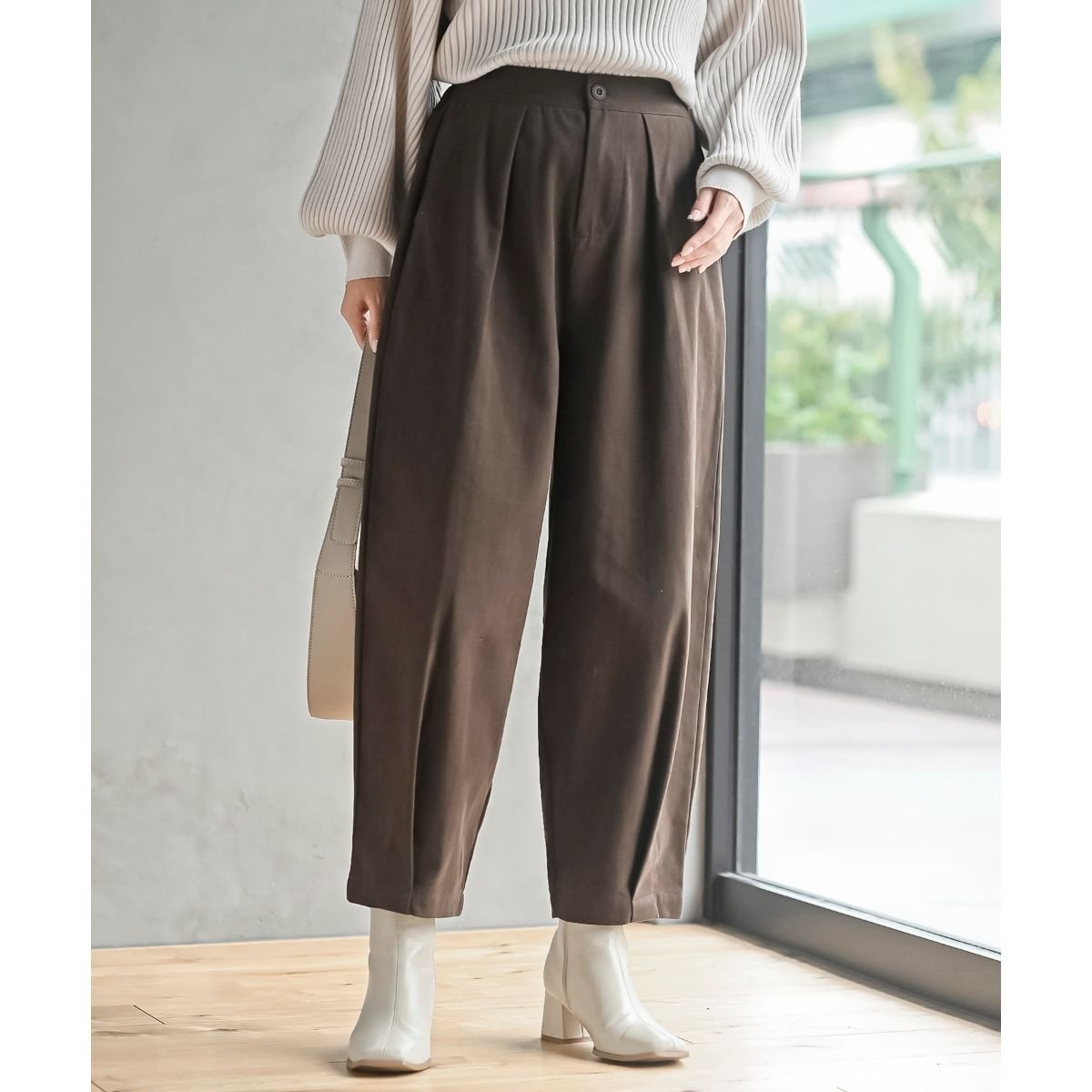 DEMYLEE ブラウン カジュアルパンツ XS DEMYLEE｜デミリーのパンツ通販｜ELLE SHOP (エル・ショップ)